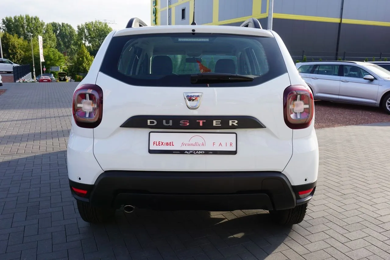 Dacia Duster TCe 150 4x4...  Image 3