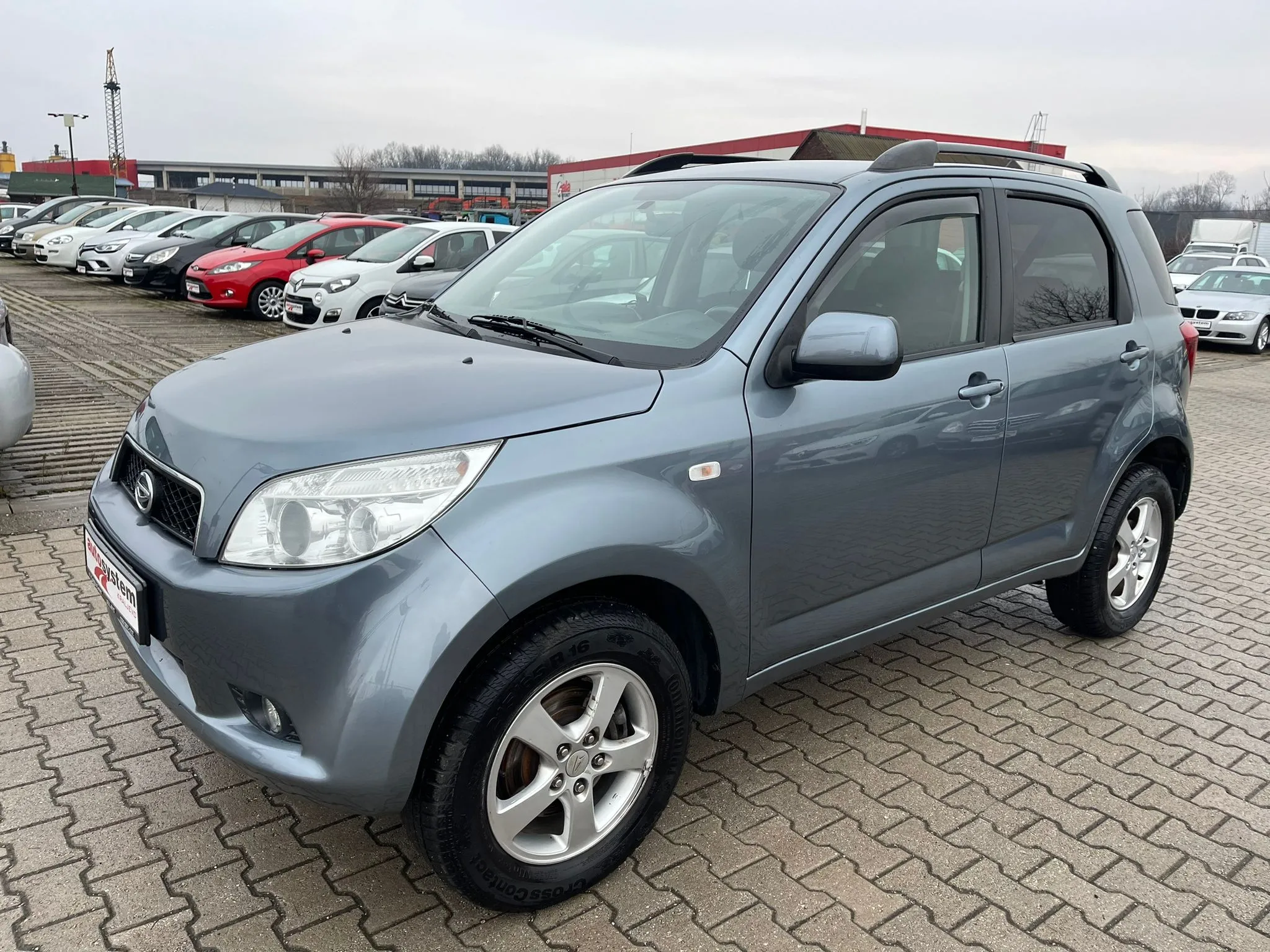 Daihatsu Terios 1.5 KREDITI NA LICU MESTA Image 1