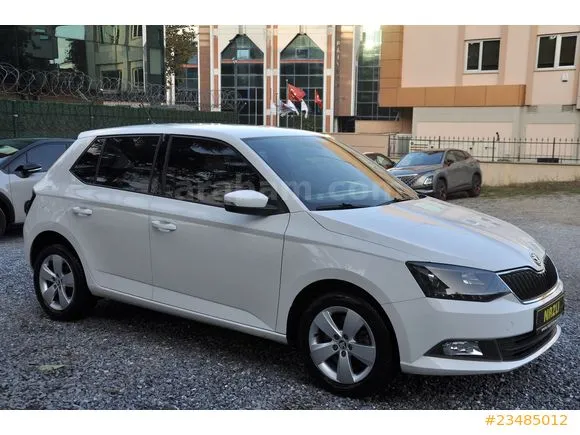 Skoda Fabia 1.0 GreenTec Style Image 7